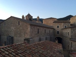 Monasterio cisterciense de Poblet en la web ezza cister .org