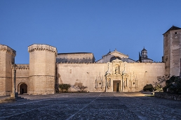 Monasterio cisterciense de Poblet en cister .org