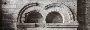 Armarium de la iglesia de la abadía cisterciense de Noirlac