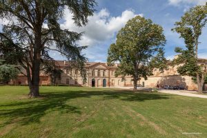 La arquitectura cisterciense de la Abbaye de Belleperche