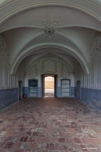La arquitectura cisterciense de la Abbaye de Belleperche