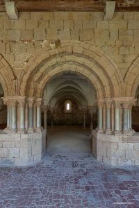 La arquitectura cisterciense de la Abbaye de Flaran