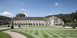 Arquitectura cisterciense de la Abbaye de Fontenay