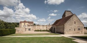 La arquitectura cisterciense de la Abbaye de Fontmorigny