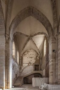 La arquitectura cisterciense de la Abbaye de Fontmorigny