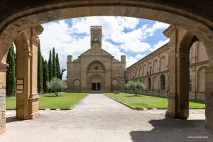 La arquitectura cisterciense del monasterio de La Oliva