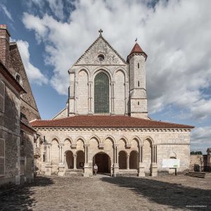 La arquitectura cisterciense de la Abbaye de Pontigny
