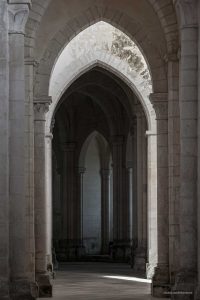La arquitectura cisterciense de la Abbaye de Pontigny