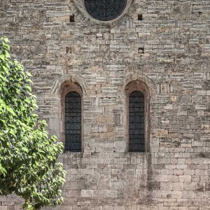 Fachada oeste de la iglesia cisterciense de Le Thoronet