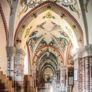 Entrada en el blog del Císter: Fachada oeste de la iglesia cisterciense