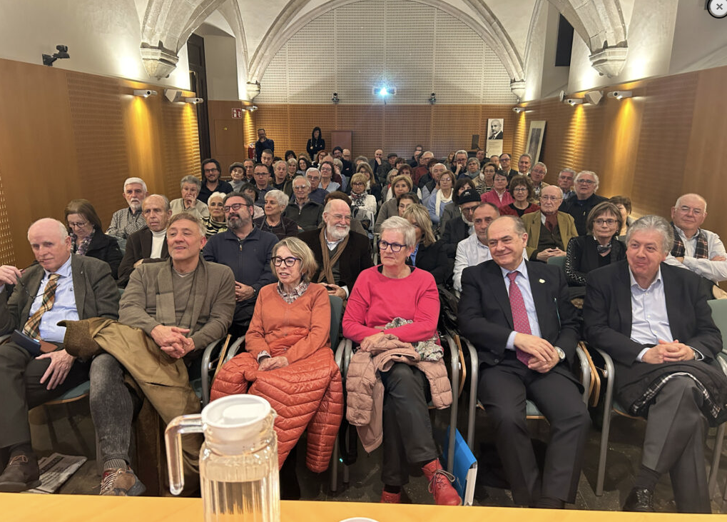 Presentación de la revista Cultura i Paisatge núm. 16 de la mano de la asociación Amics de l'Art Romànic en el Institut d'Estudis Catalans